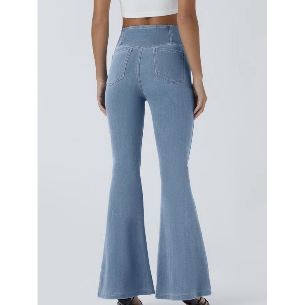 Halara Flex Crossover V-Waist Flare Jeans Light Wash High Rise Bell Bottom Large - Picture 5 of 10